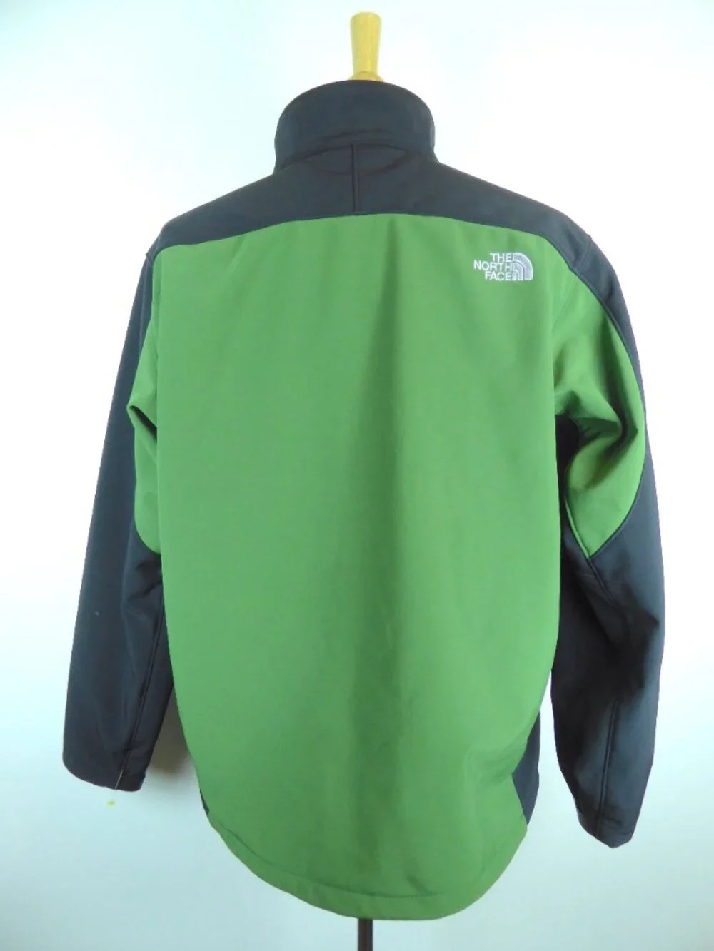 THE NORTH FACE GREEN BLACK ZIP WINDBREAKER soft shell JACKET XL